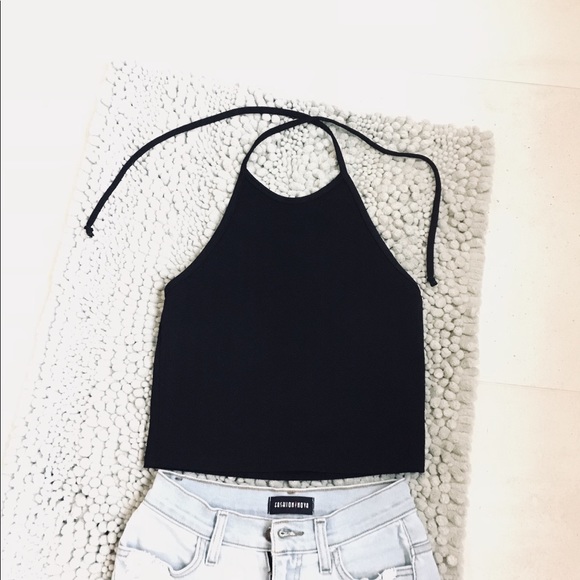 Xhilaration Other - Xhilaration. | Black halter top | M